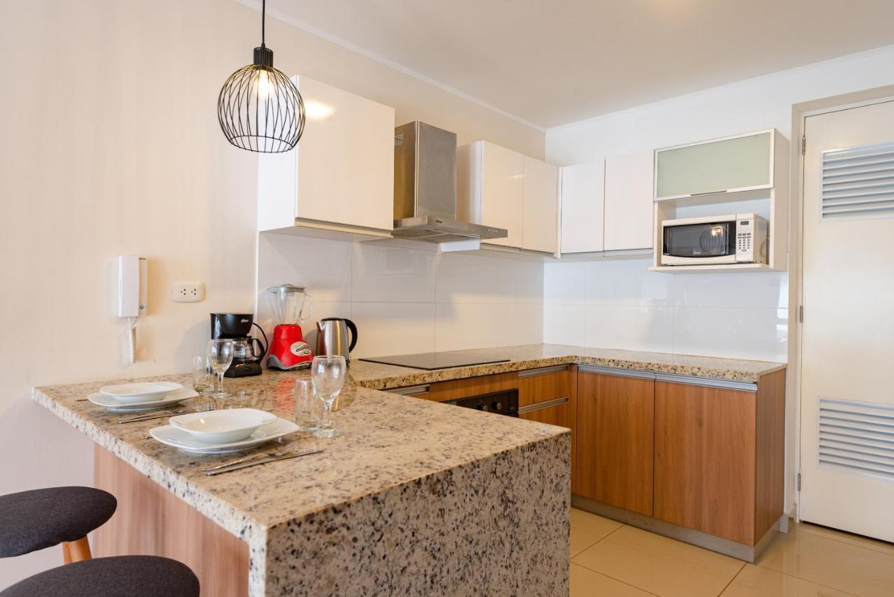 Trendy Host Canvas, Miraflores