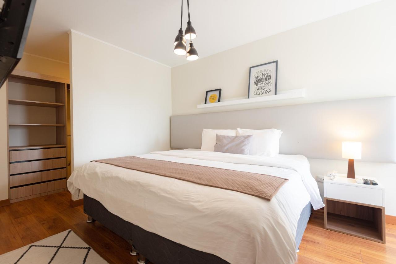 Trendy Host Canvas, Miraflores *